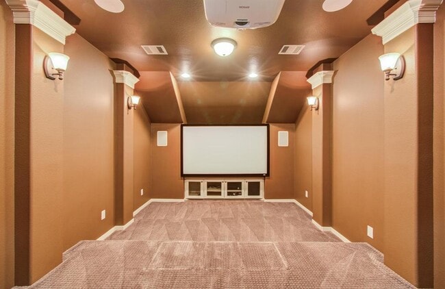 Building Photo - 4203 Scenic Valley Ln