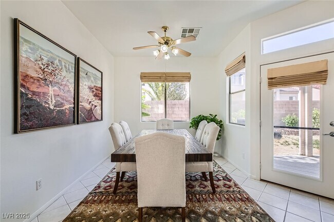 Building Photo - 7515 Splashing Rock Dr