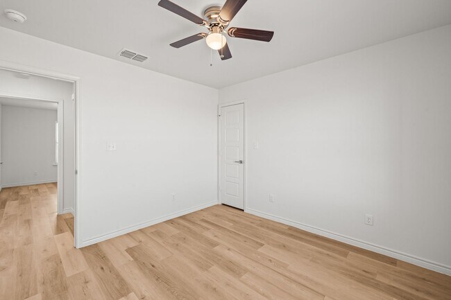 Building Photo - Country Living In Roosevelt ISD!