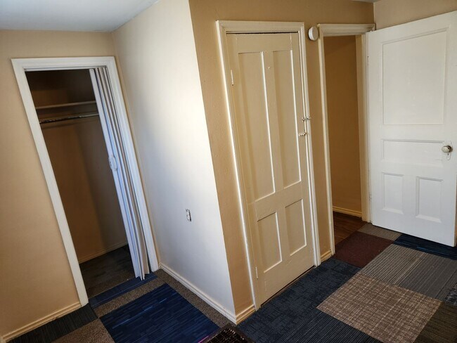 Building Photo - 191 Wilder St