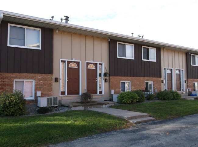 Building Photo - Birchwood Apartments