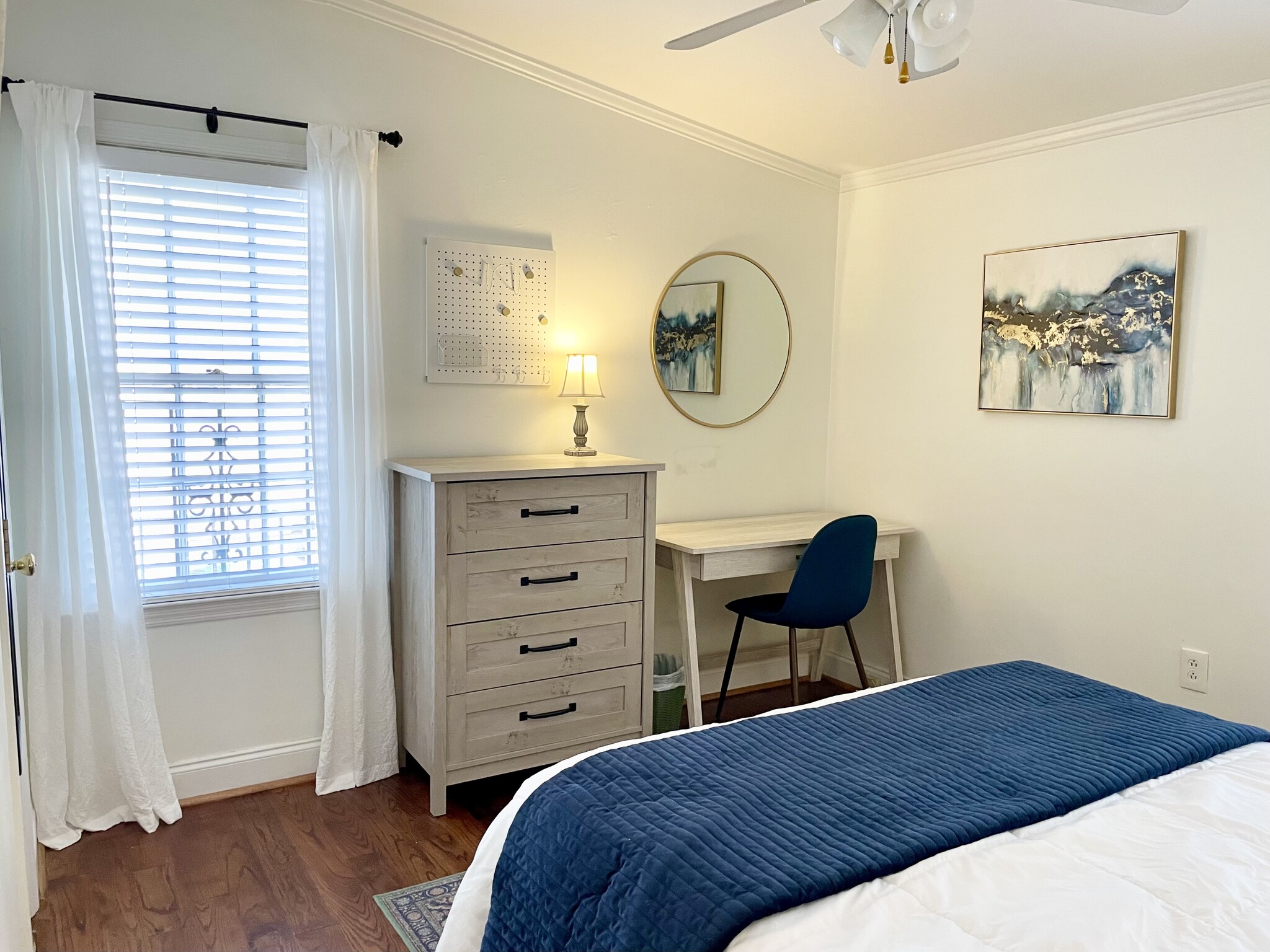 217- bedroom #1 - 215 W Taylor St