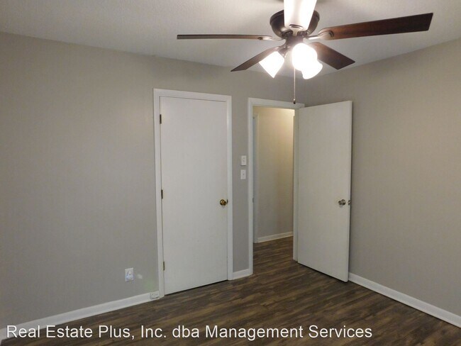 Building Photo - 3 br, 1 bath House - 1718 Wintergreen Road