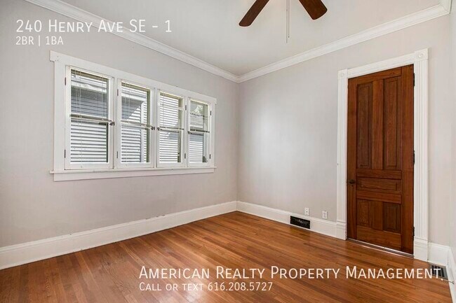 Building Photo - 240 Henry Ave SE