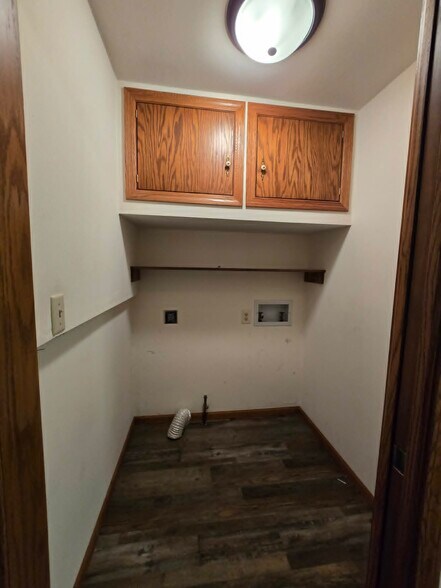Building Photo - 3411 N Marcos Ln