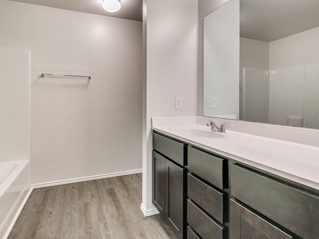 Building Photo - *Pre-leasing* Four Bedroom | Two and a Half Bath Duplex in Redstone Ranch with Full Service Lawncare