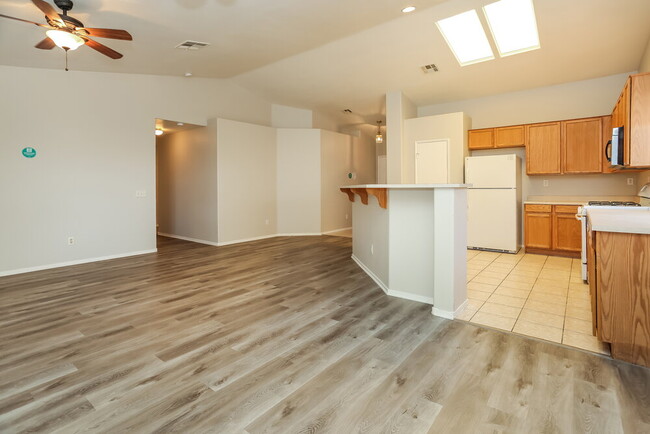 Building Photo - 4738 Zia Ridge St