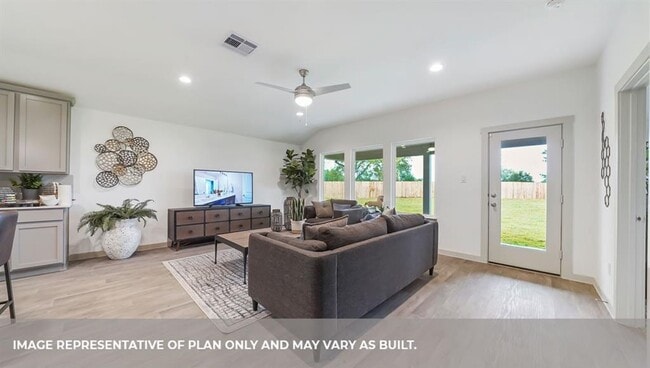Building Photo - 7718 Cattleman Vly Dr