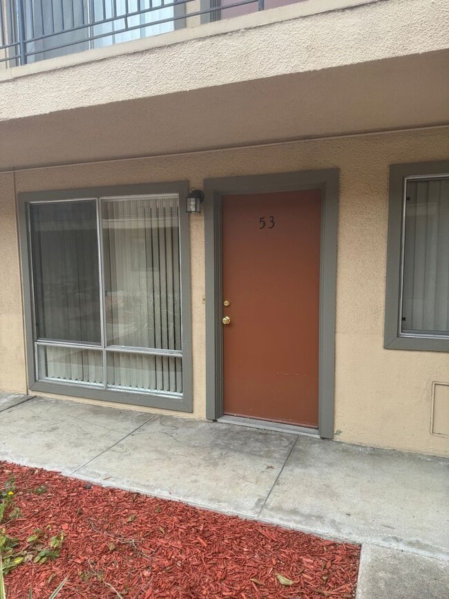 Building Photo - 7414 Mesa College Dr