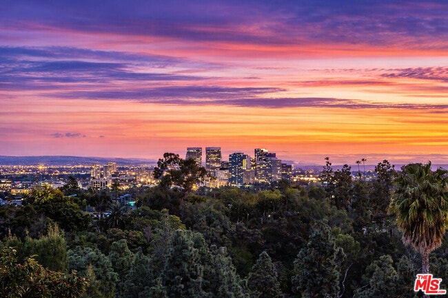 Building Photo - 1169 Loma Linda Dr