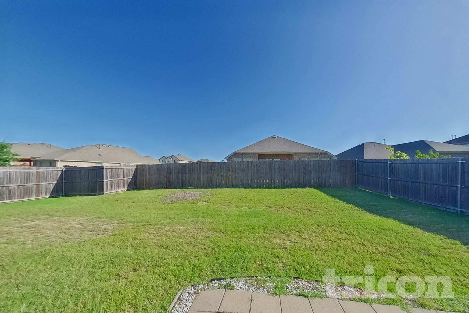 Building Photo - 1214 Cres View Dr