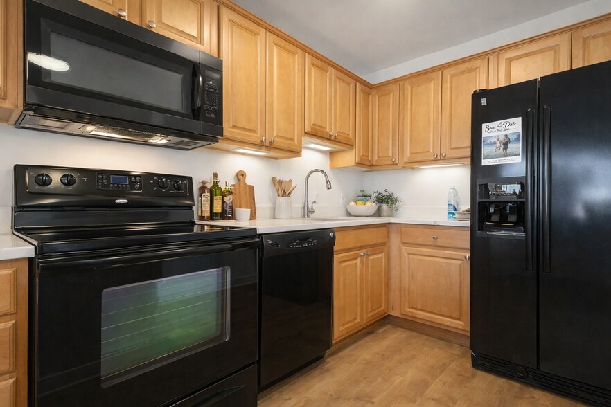 Building Photo - 405 N Wabash Ave