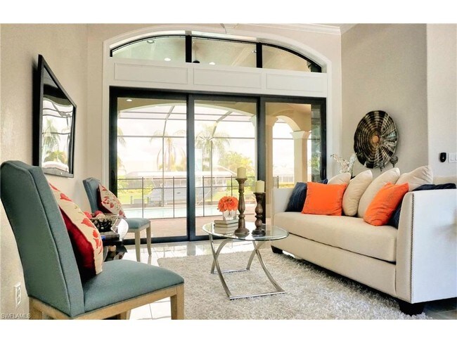 Building Photo - 601 SW 40th Terrace