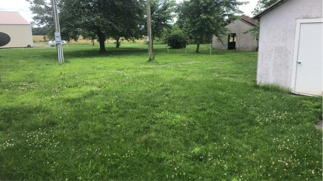 Building Photo - 12875 Galyean Rd