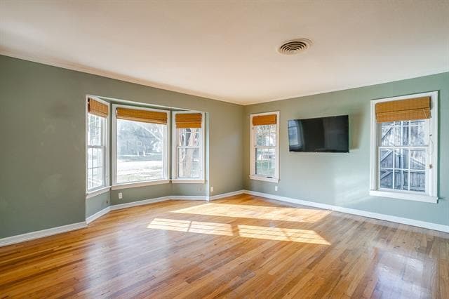 Building Photo - 4412 Calmont Ave