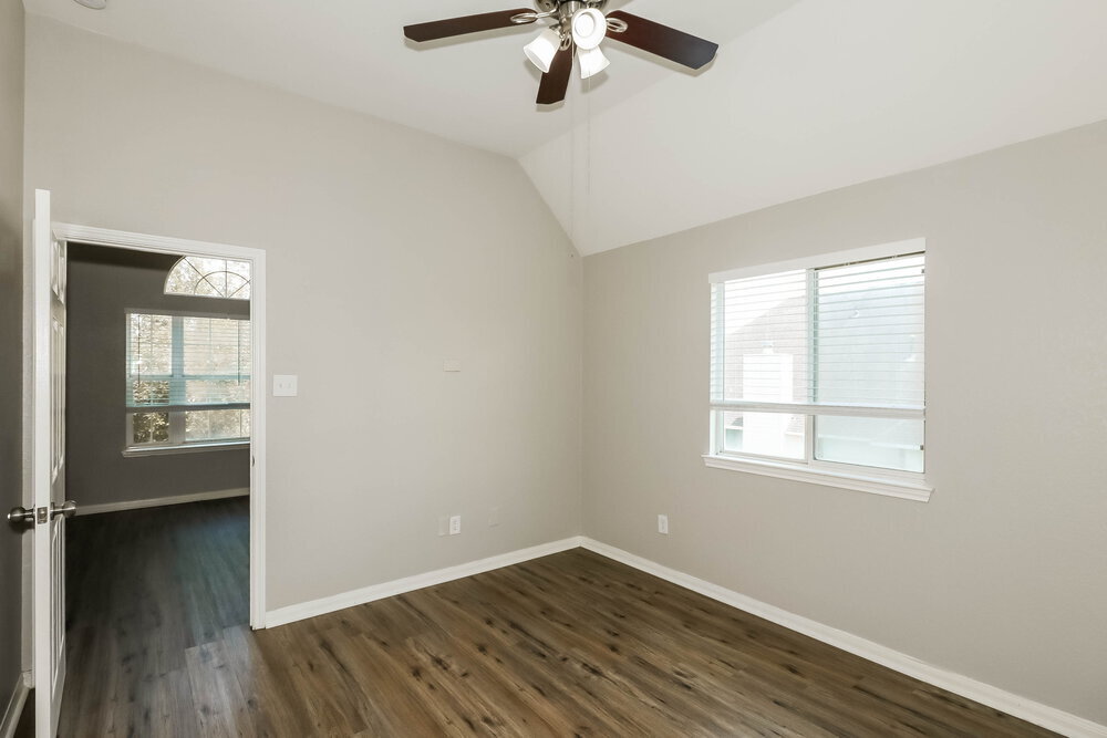 Building Photo - 1103 Redwood Meadow Ln
