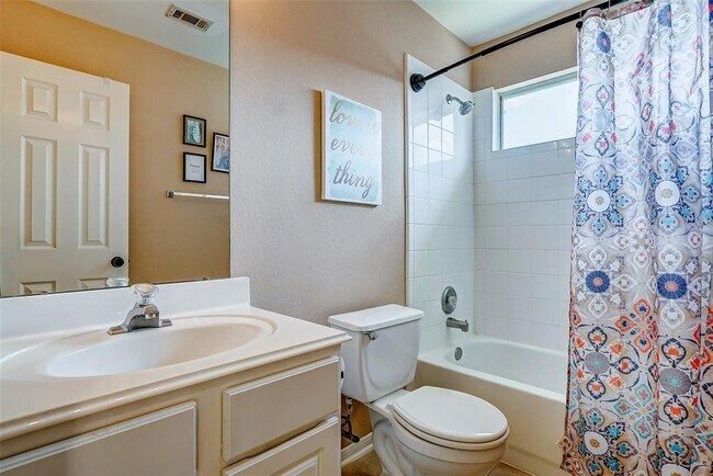 Building Photo - 2143 Hill Canyon Ct