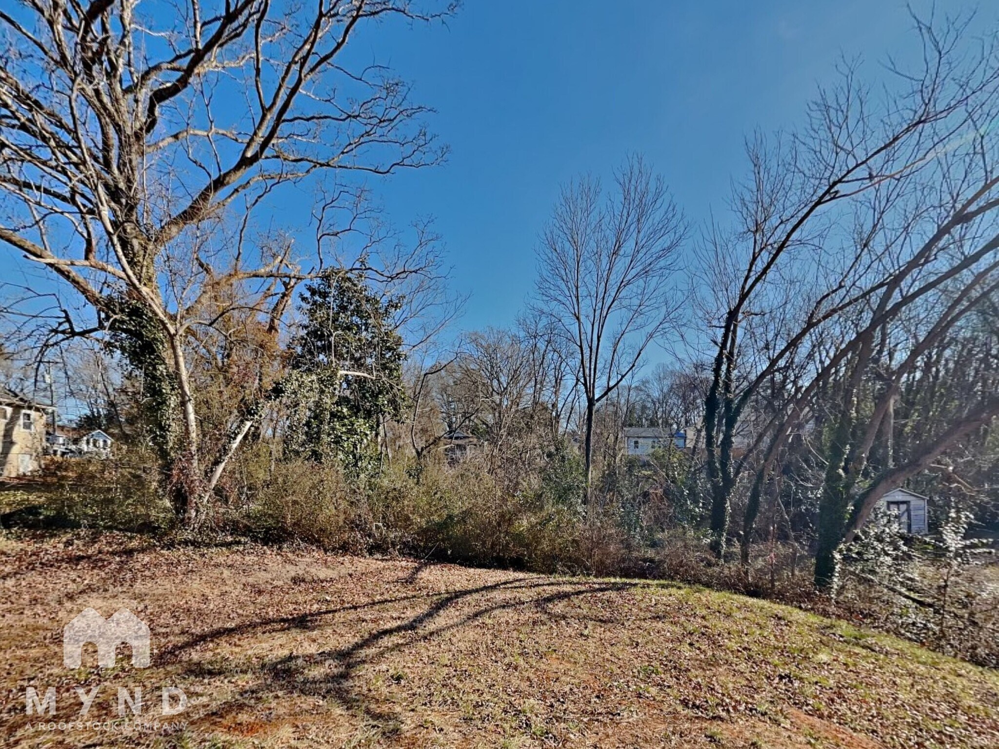 Building Photo - 410 S Gray St