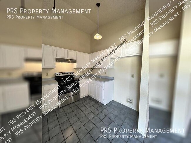 Building Photo - 85 S Crestview St