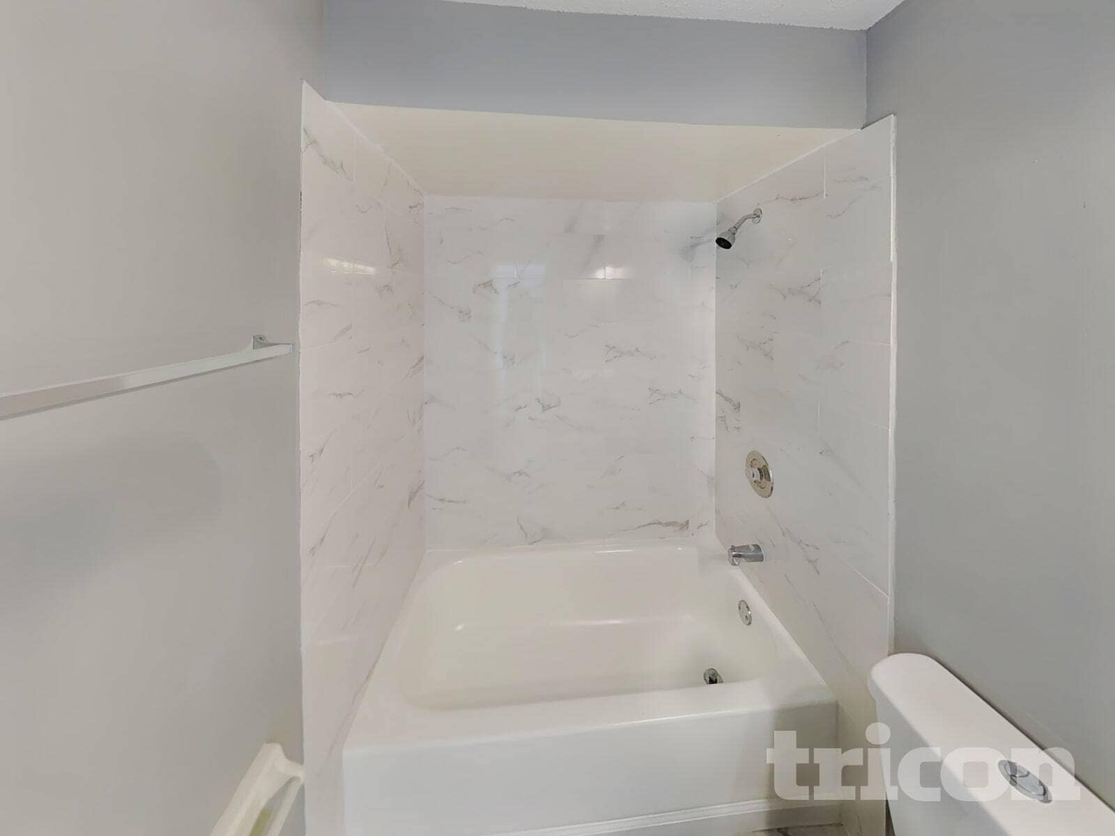 Building Photo - 5513 3rd Avenue Plaza W