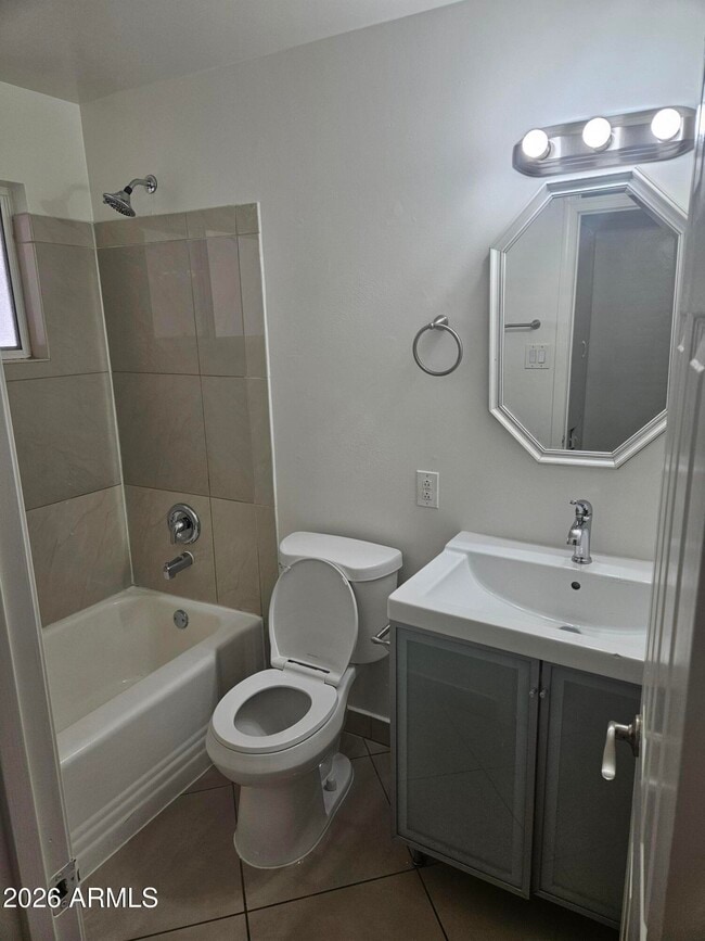 Building Photo - 1508 E Highland Ave