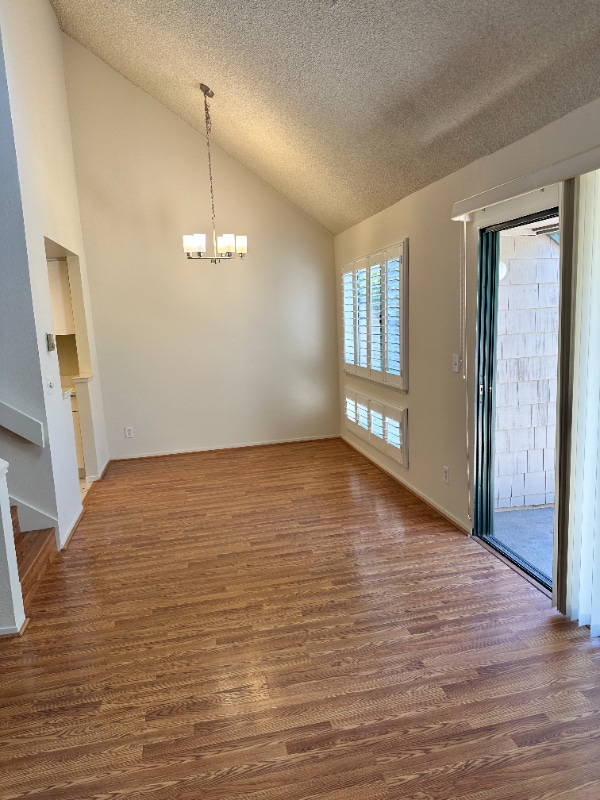 Building Photo - 18 Cove Ln