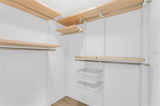 Building Photo - 1000 S Harbour Island Blvd