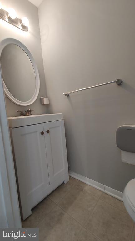 Building Photo - 3 Jack Pine Pl