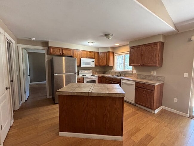 Building Photo - 56083 Gothard Way