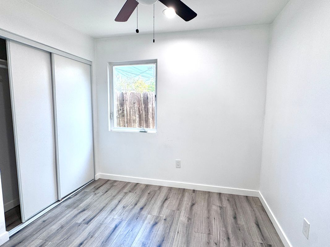 Building Photo - 841 1/2 West 64th Street