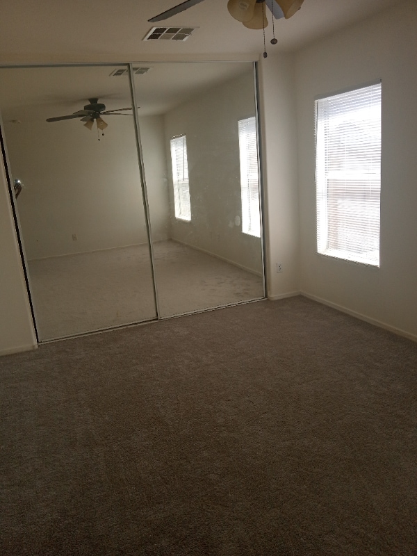 Building Photo - 1354 S 228th Dr