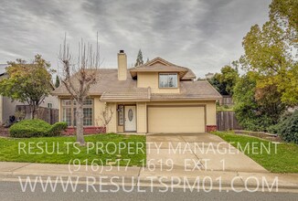 Building Photo - Beautiful Rocklin Light and bright Home!