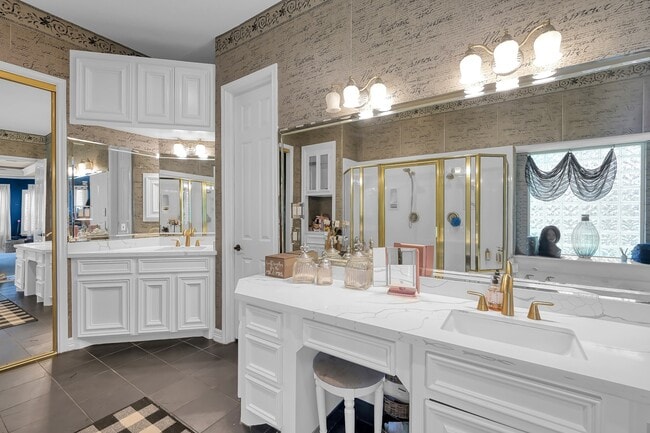 Building Photo - 71 La Jolla Cir