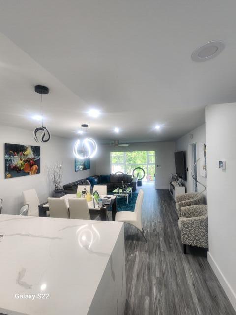 Building Photo - 14721 Bonaire Blvd