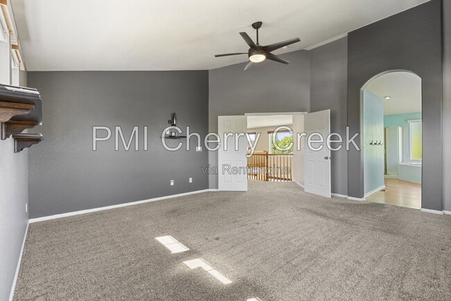 Building Photo - 2917 S Zeno Way