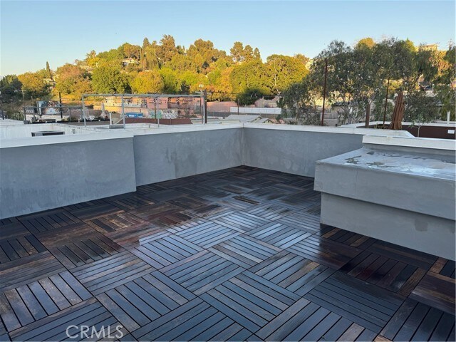 Building Photo - 2205 Tom Mix Rd