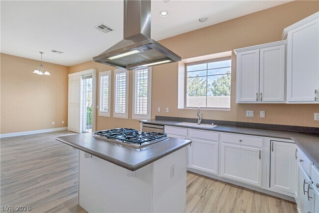 Building Photo - 9180 Worsley Park Pl