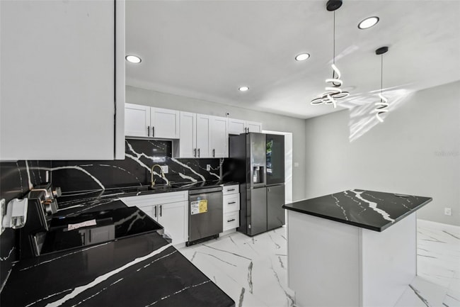 Building Photo - 6501 Julie St