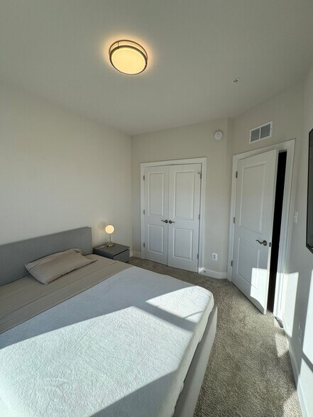 Building Photo - 3588 Stella Blue Dr