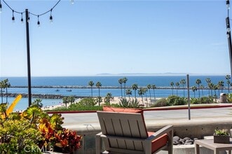 Building Photo - 3116 Ocean Blvd