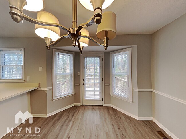 Building Photo - 51 Richaven Pl
