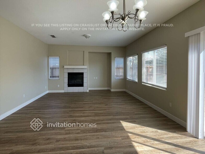 Building Photo - 9255 Boulder Falls Ct