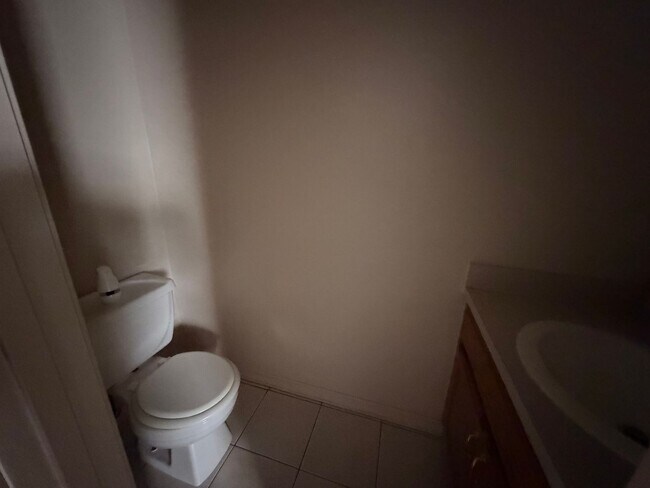 Building Photo - N Ithaca