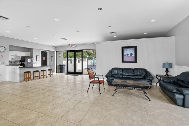 Building Photo - 3300 W Rolling Hills Cir