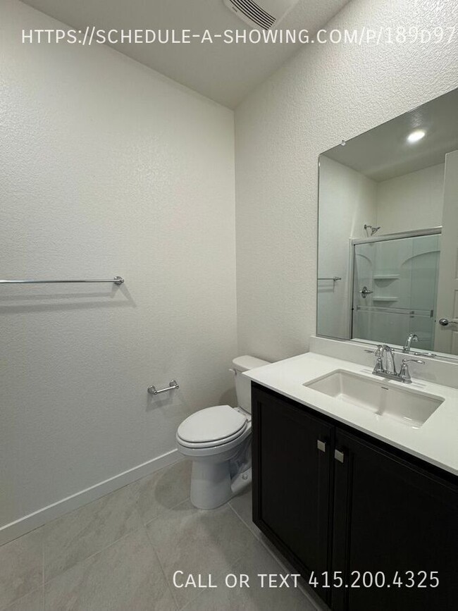 Building Photo - 5339 Shenandoah Vly Ln