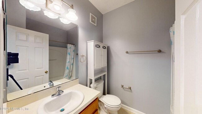 Building Photo - 9744 Summer Grove Way W