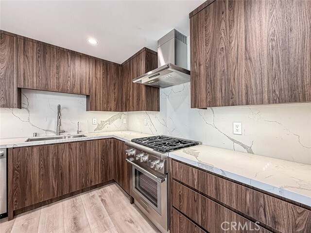 Building Photo - 22921 Dolorosa St