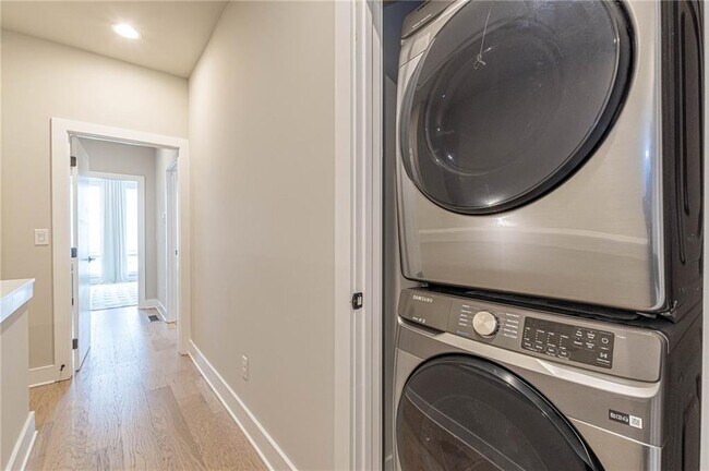 Building Photo - 699 Vidalia Ln