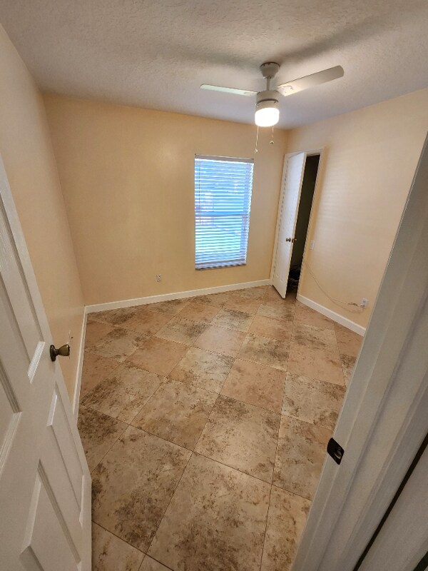 Building Photo - 3103 Crane's Cove Loop