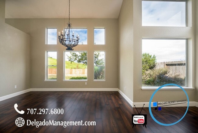 Building Photo - Benicia! Large 3 bd/2 bath